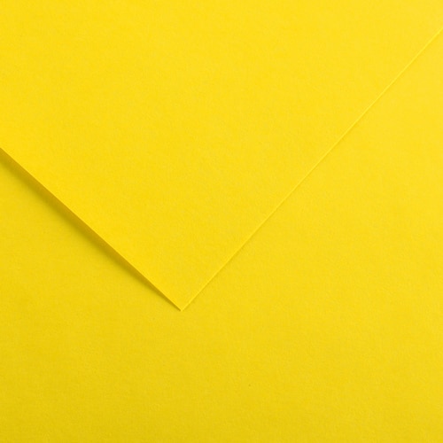 keltainen paperi, jossa on kulma