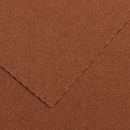 ruskea neliön muotoinen kirjekuori