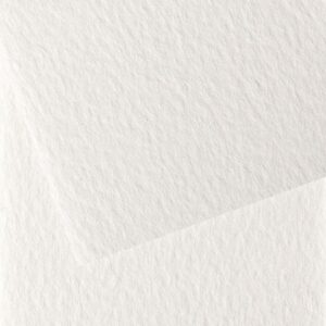 lähikuva valkoisesta paperista
