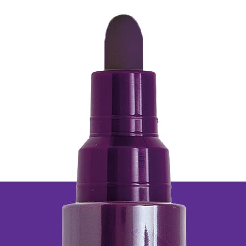 violetti huulipuna valkoisella pohjalla